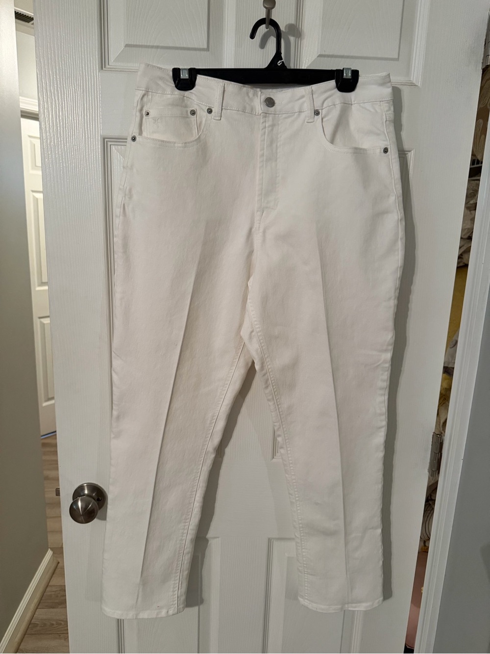 Frye Women's Straight Leg Cream-White Jeans